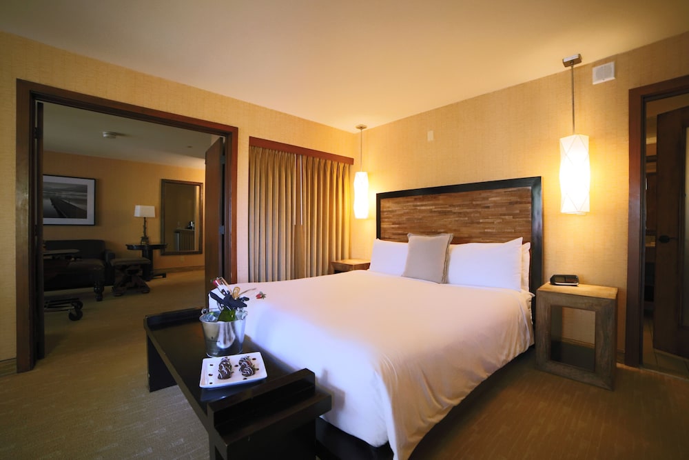Lake Arrowhead Resort And Spa 14/49