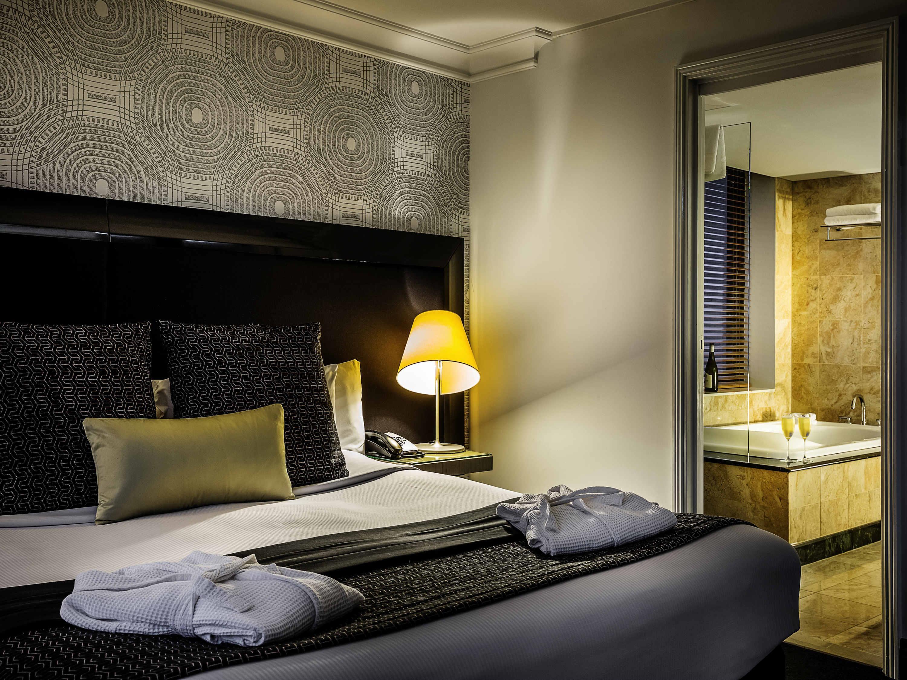1 BEDROOM, SPA, SUITE