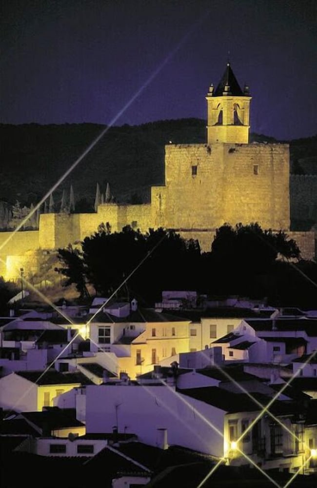 Hospederia Colon Antequera 8/50