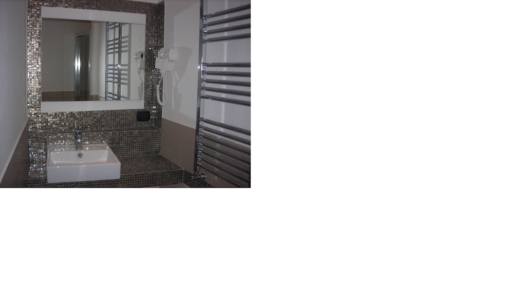 Cesar Vatican Rooms 51/67