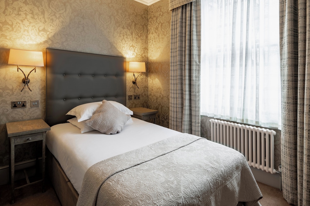 ROOM, SINGLE, SINGLE BED