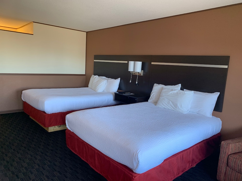 Americas Best Value Inn-Wall 13/29