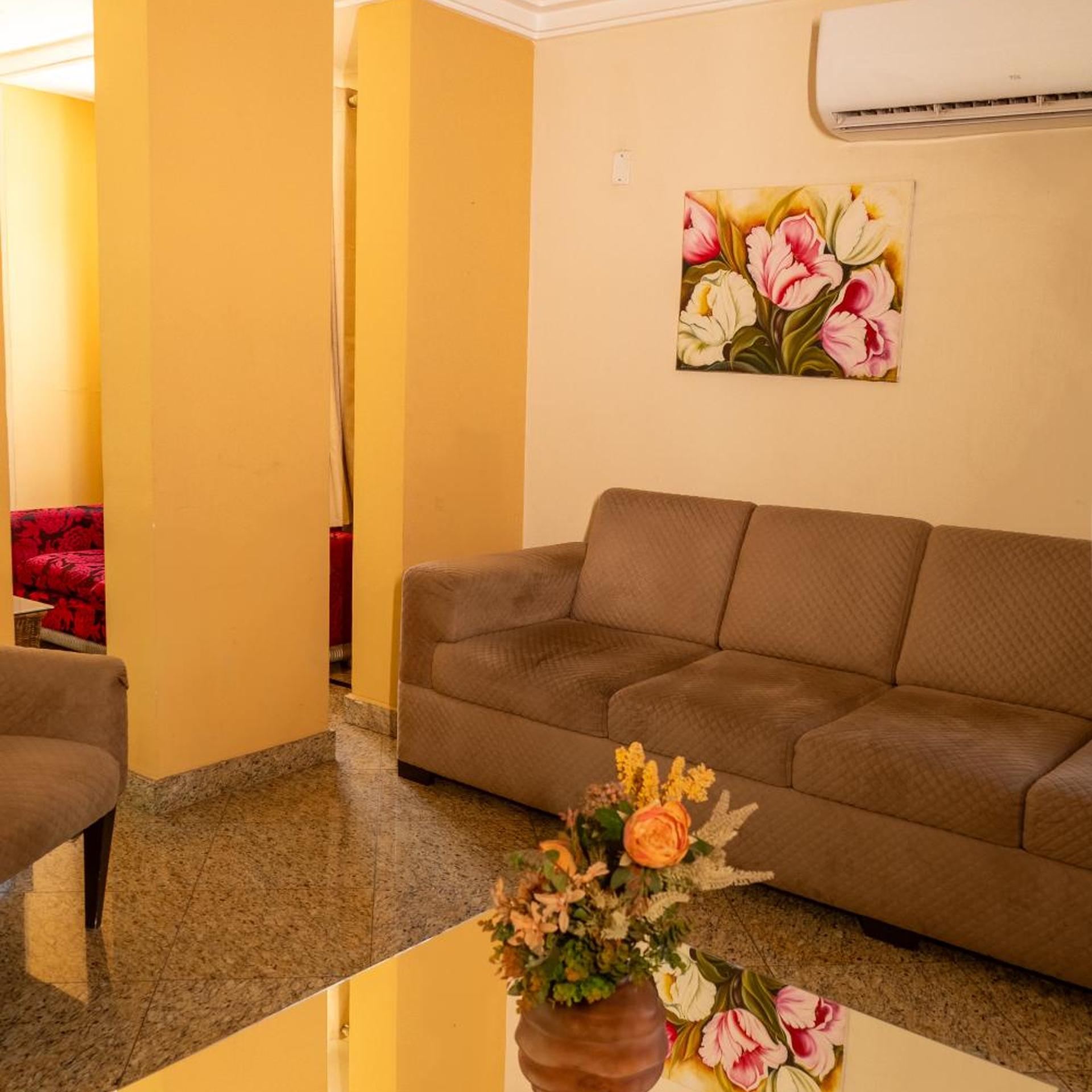Crystal Plaza Hotel Marista 27/36