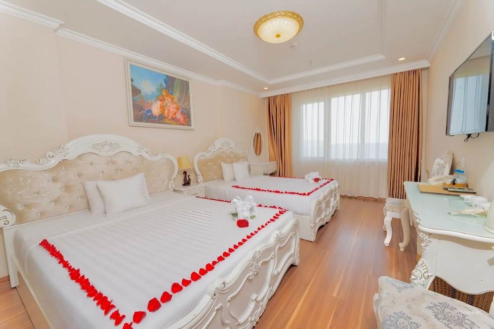 Tuyet Son Hotel 27/68