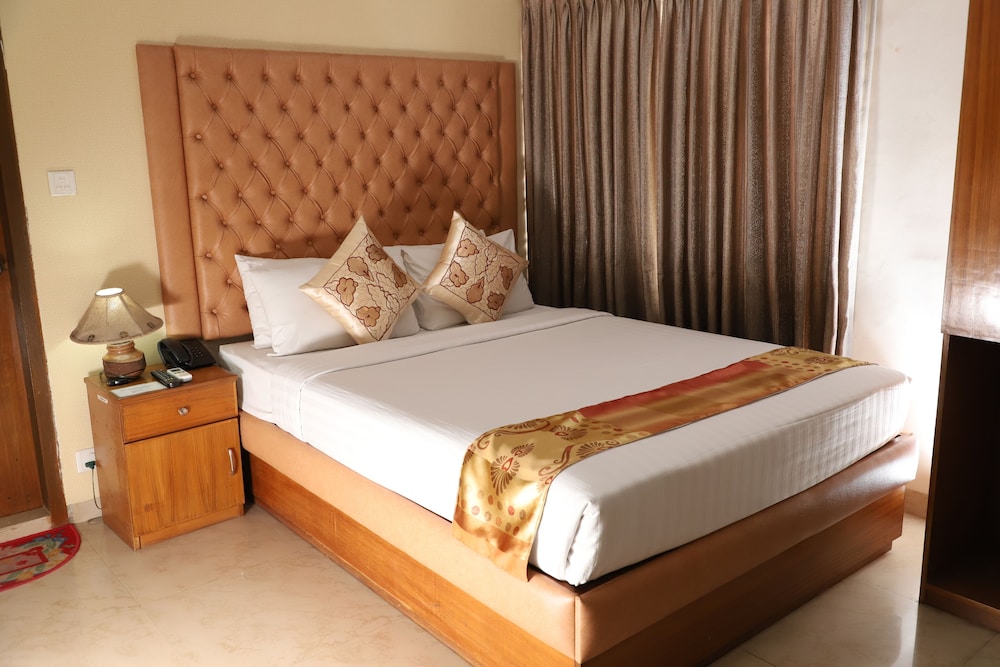 Dhaka Golden Inn 28/48