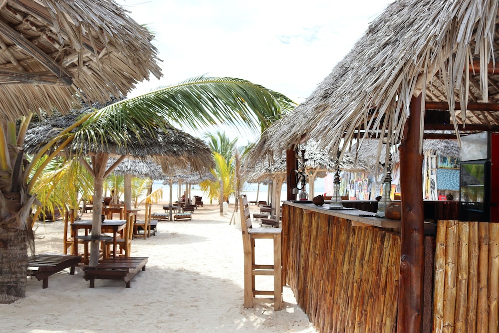 Mocco Beach Villa 11/78