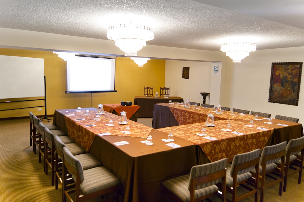 Hotel Carrera Ex Thunderbird Hotels Carrera 53/64