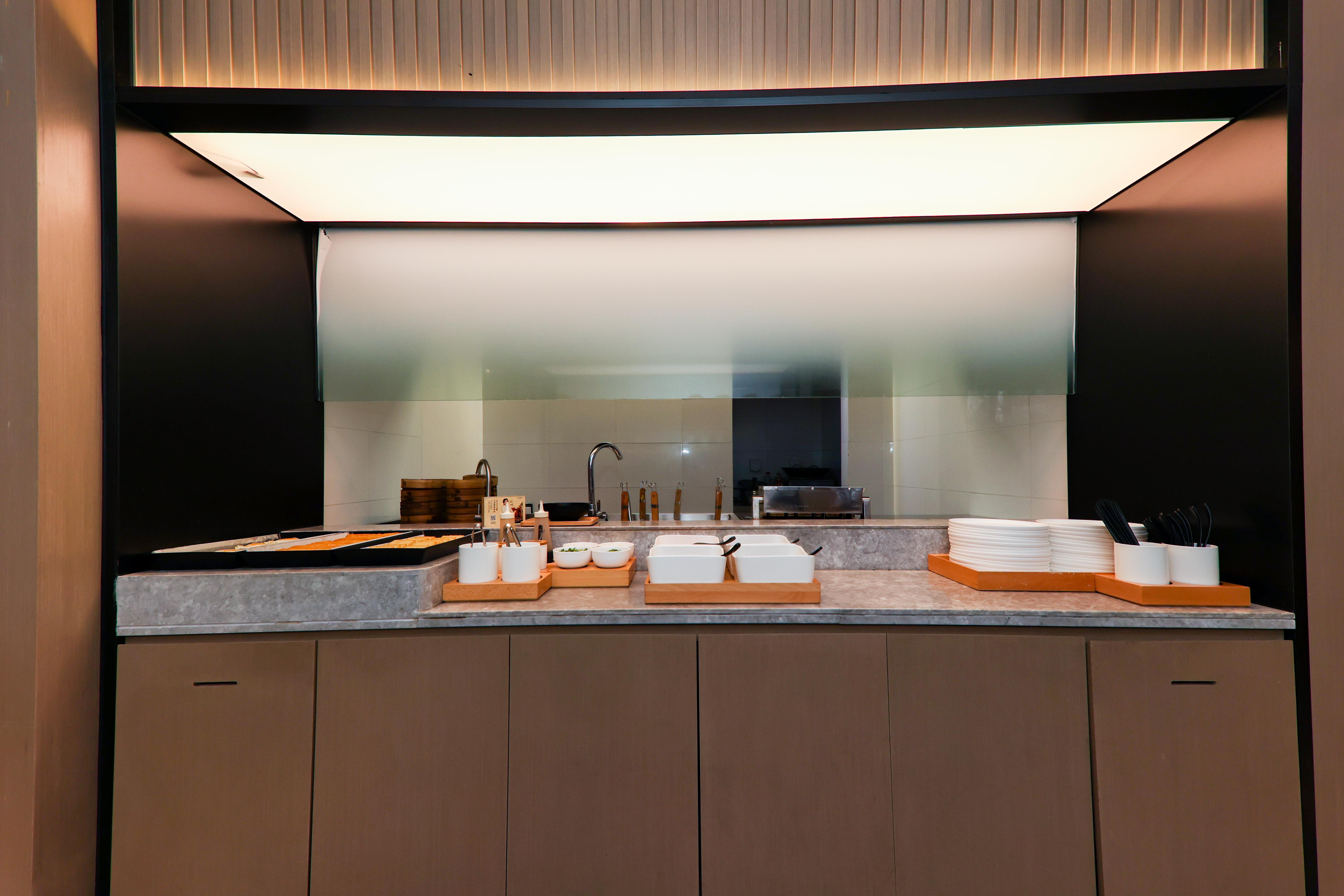 Ji Hotel Shanghai People's Square Nanjing Road Pedestrian Street 37/46