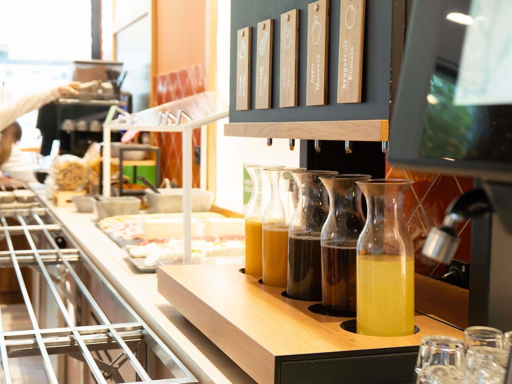 Ibis Styles Sevilla City Santa Justa photo2