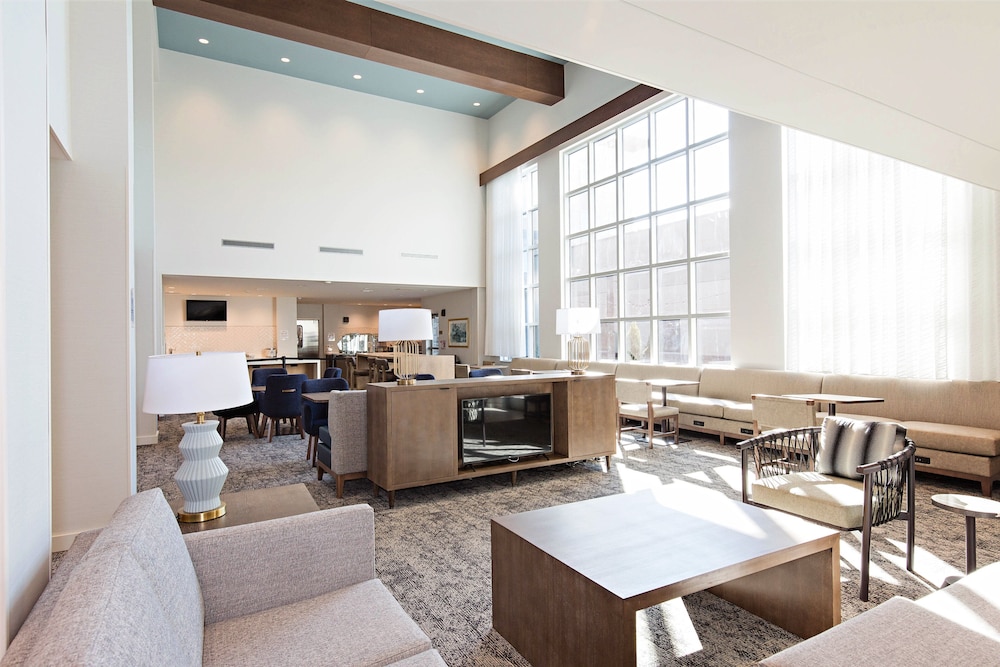 Staybridge Suites Denver North Thornton 40/67