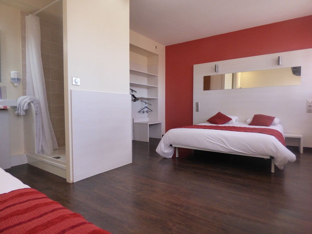 Escatel Hotel 15/60