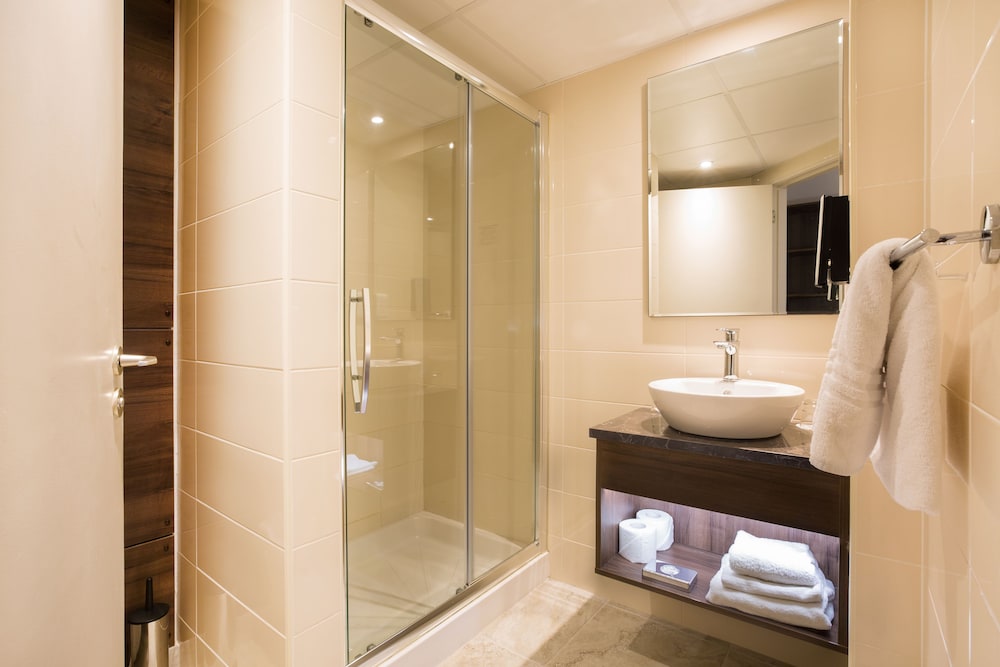 غرفة بسرير كينج، Nox Hotel Galway 5/6