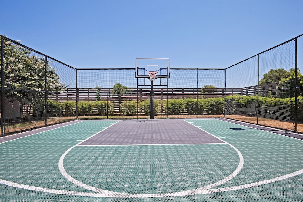 Staybridge Suites Plano - Richardson Area 36/70