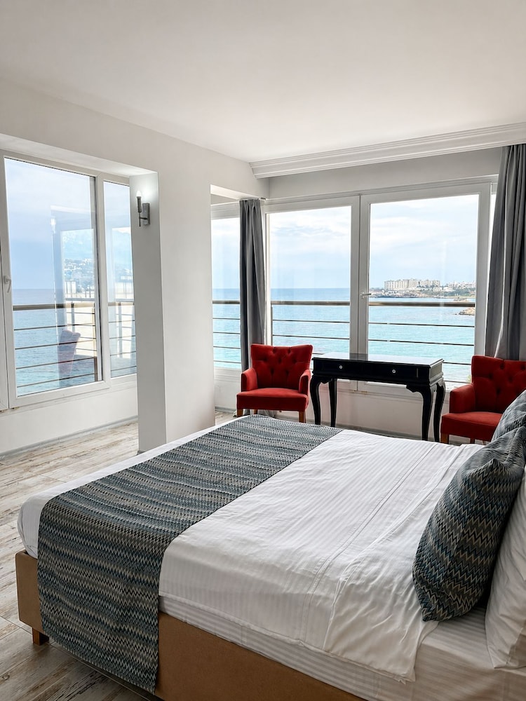 ADA BEACH HOTEL 19/50