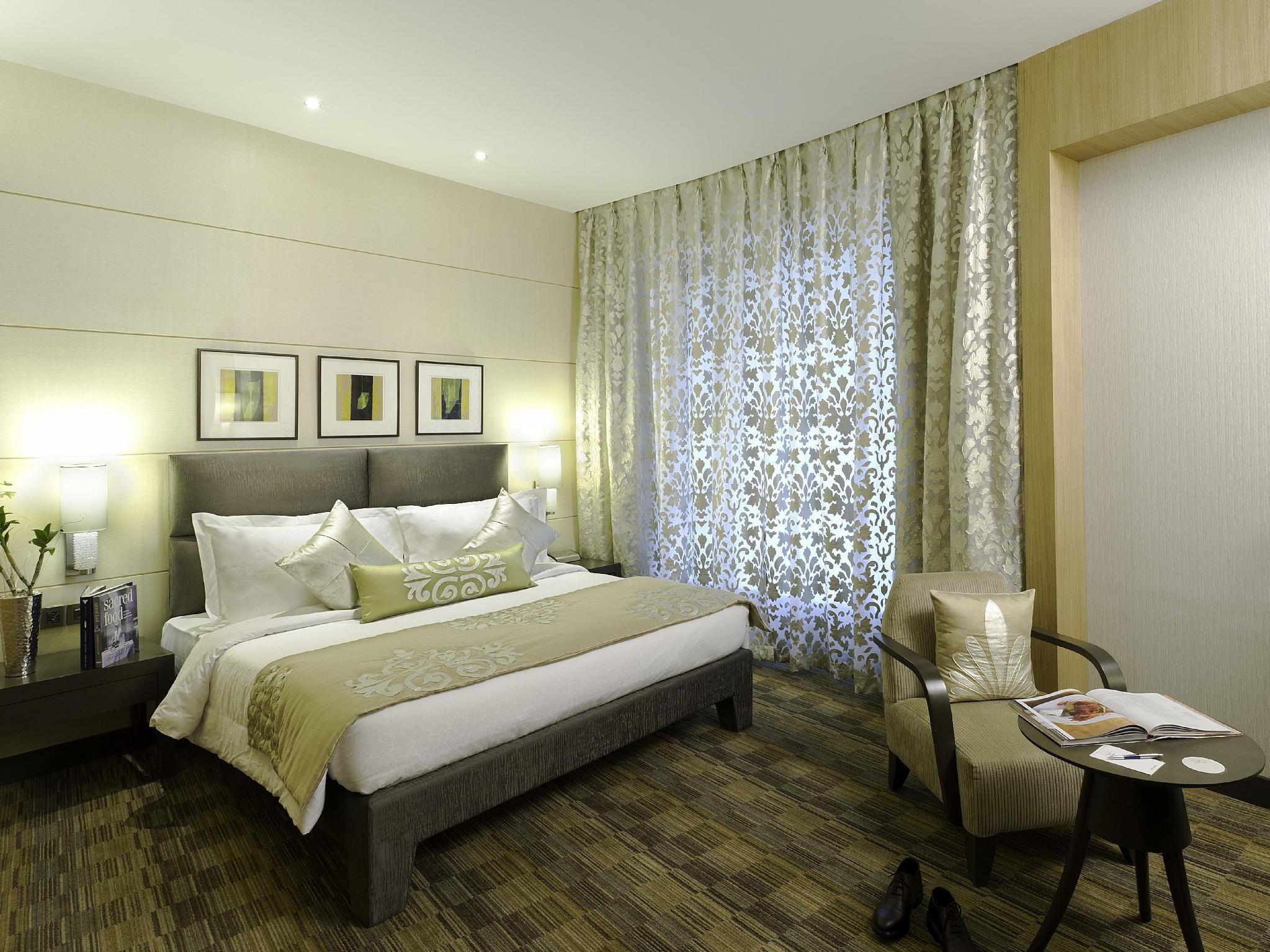 Fern Club Suite