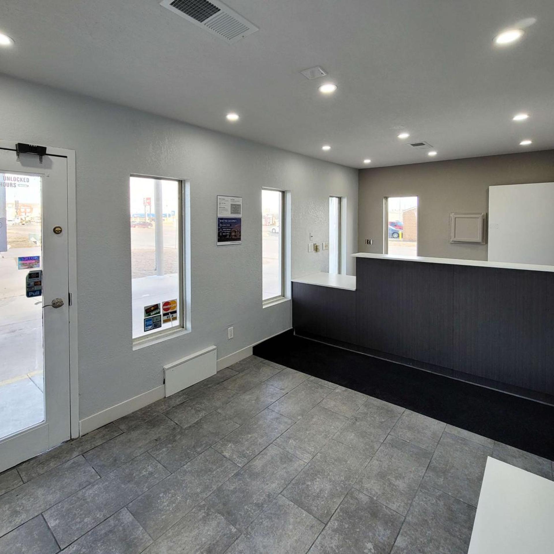 Lobby at Motel6 Wichita, KS – South I-35, WICHITA - KS