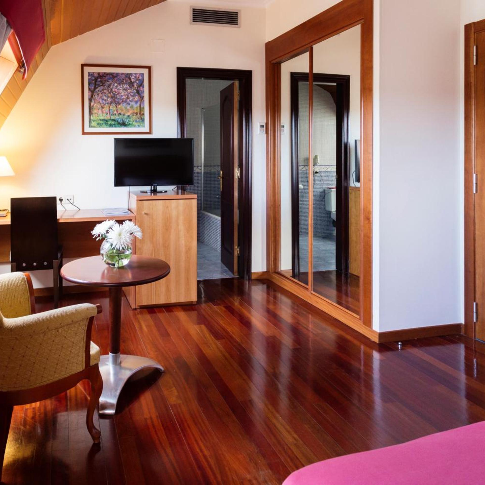 Hotel Valencia Ferrol 30/50