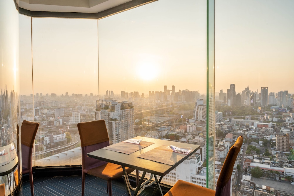 Baiyoke Suite 45/63