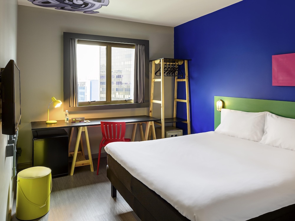 APARTMENT, DOUBLE BED