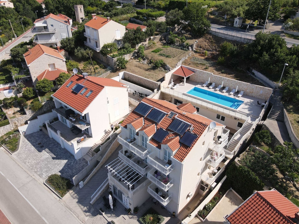 Villa Samba 6/45