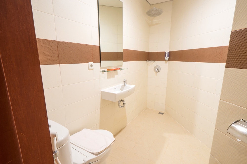 Front One Hotel Jayapura 7/34