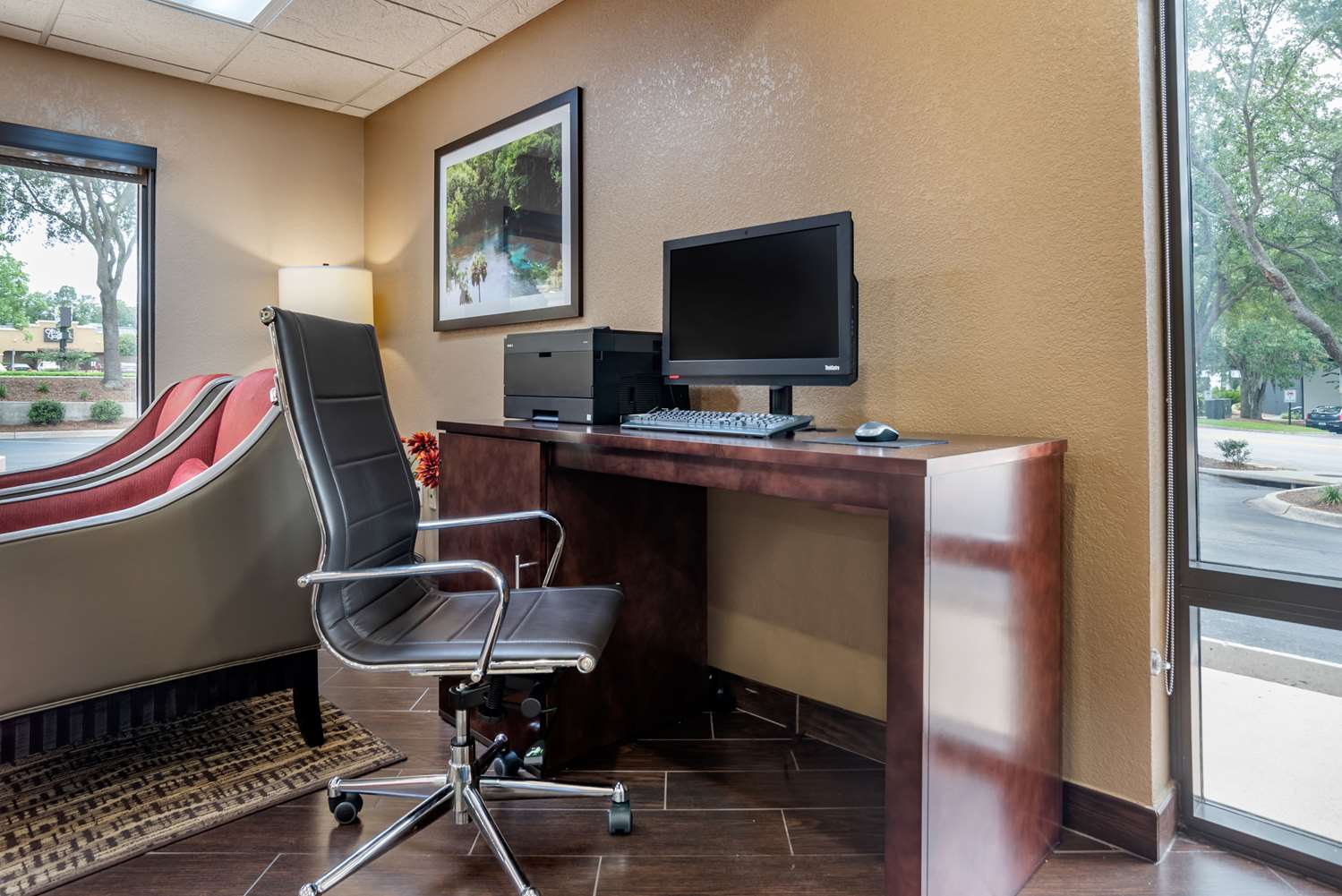 Comfort Suites Tallahassee Capitol - University Area 44/52