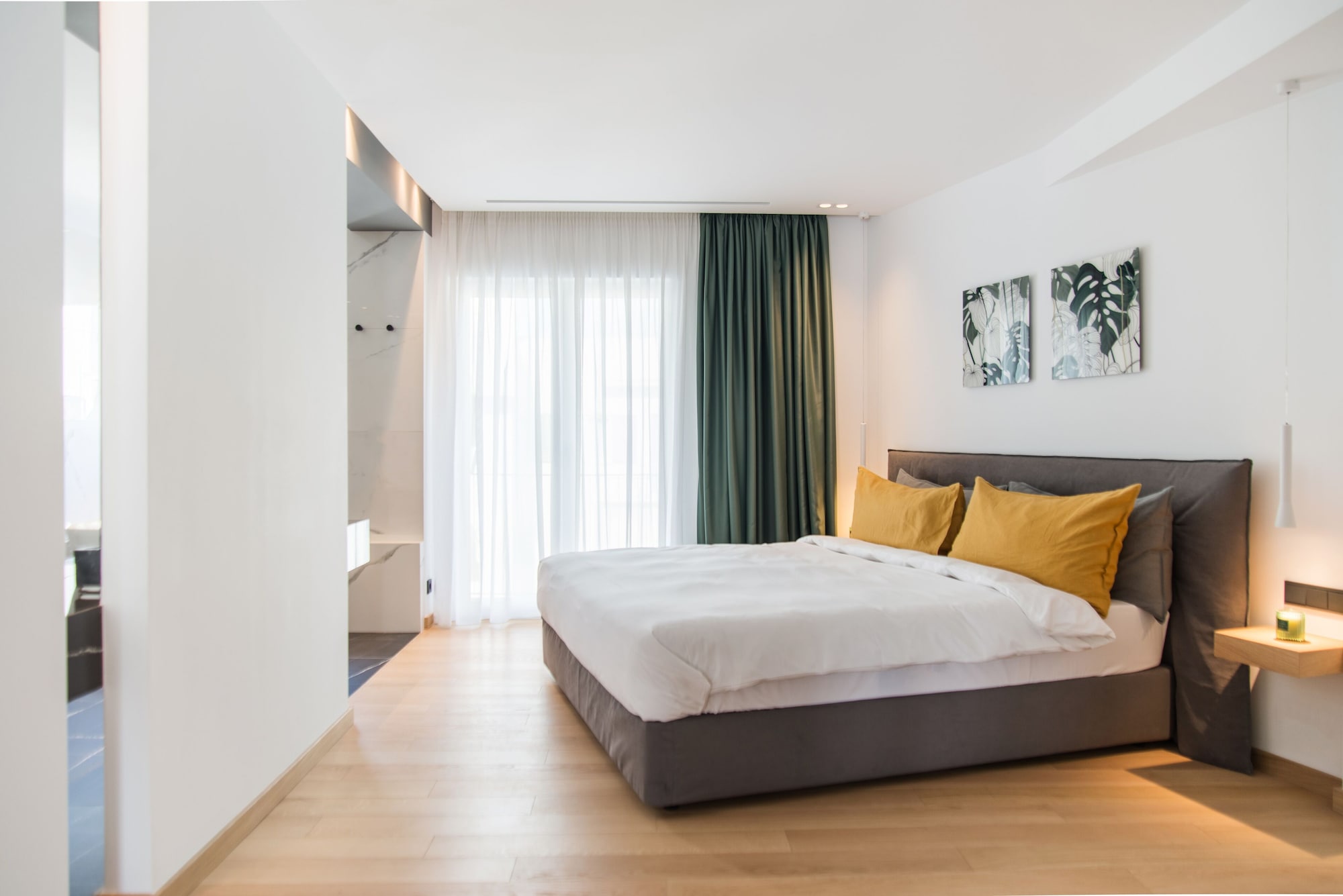 3 BEDROOMS, PRESIDENTIAL, APARTMENT