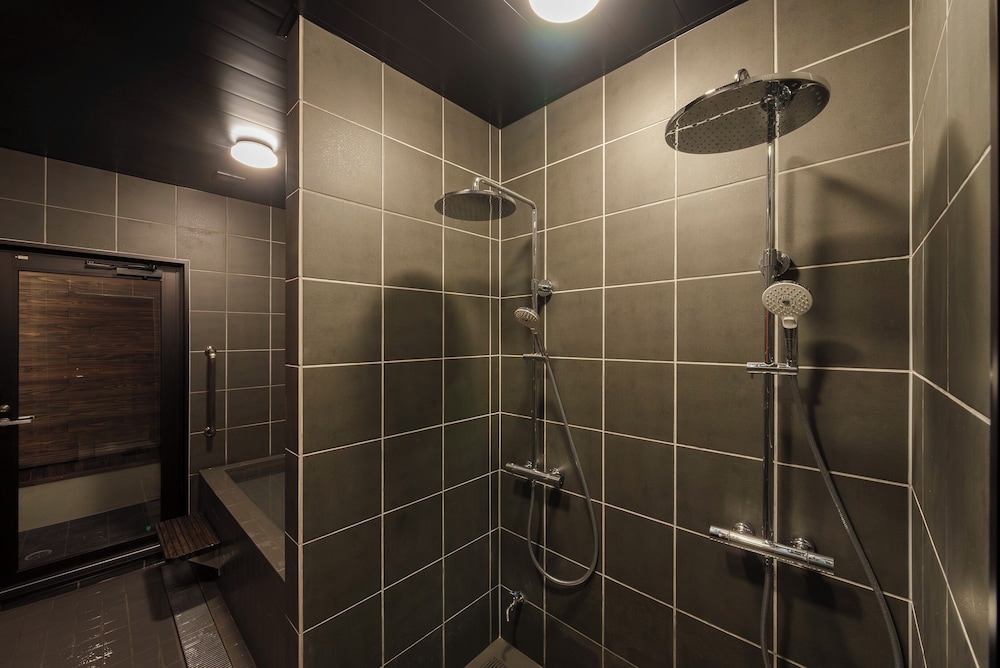 Guest House Rojiura - Hostel 51/53