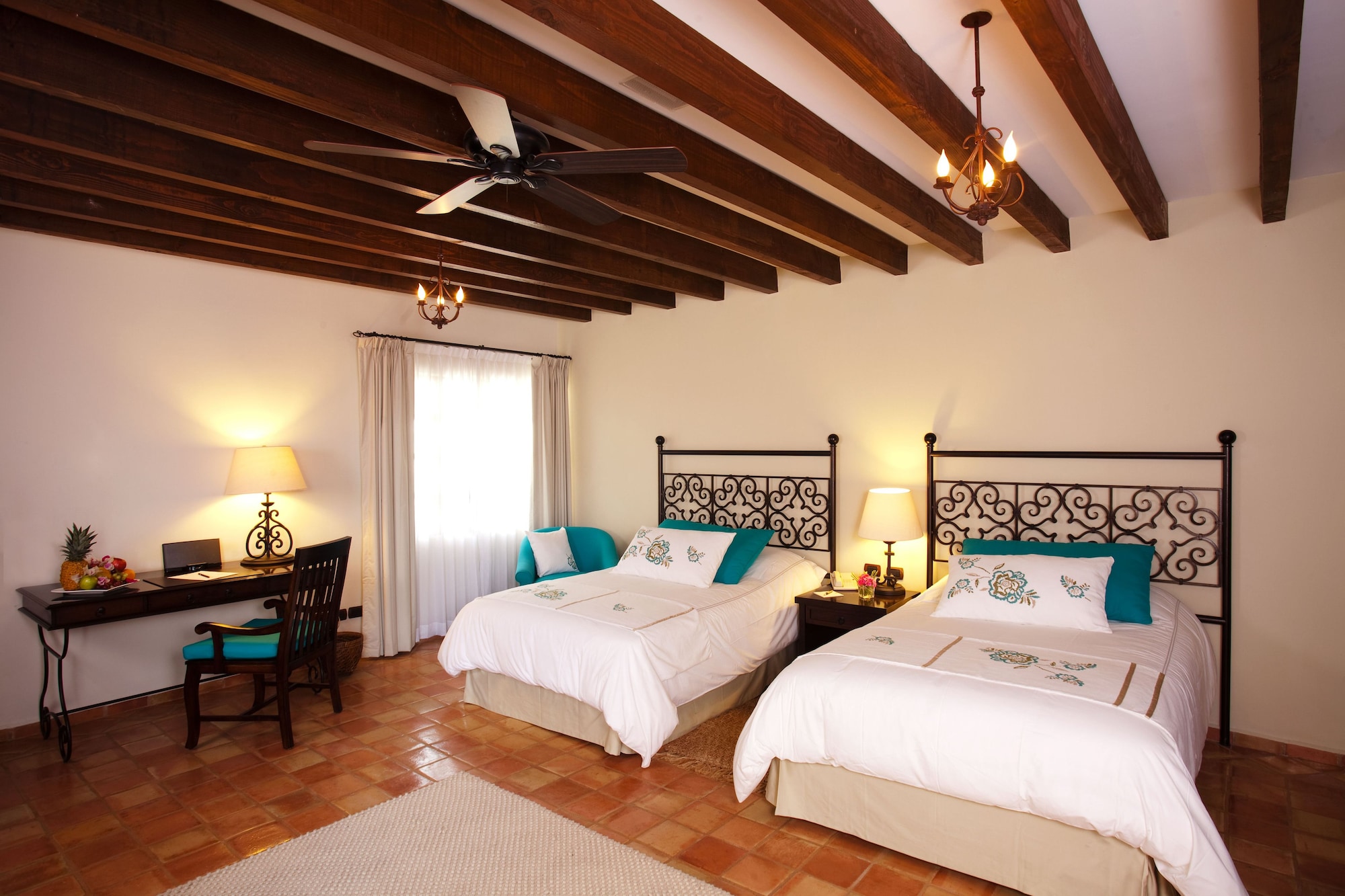 SUPERIOR, DOUBLE BED