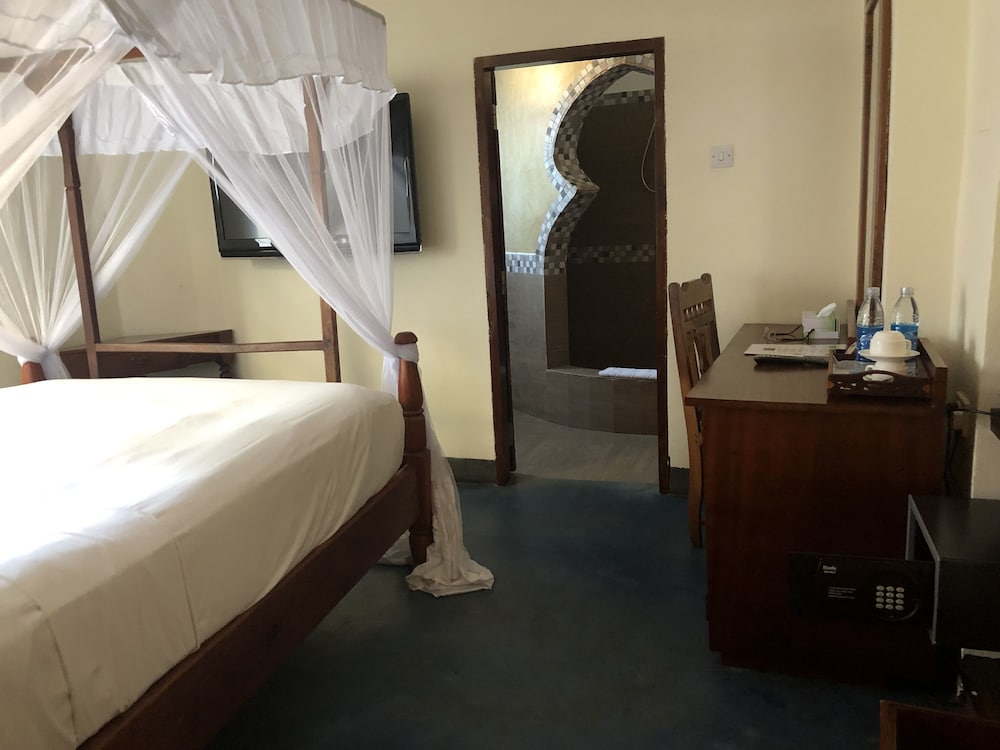 Beyt Al Salaam Boutique Hotel 12/63