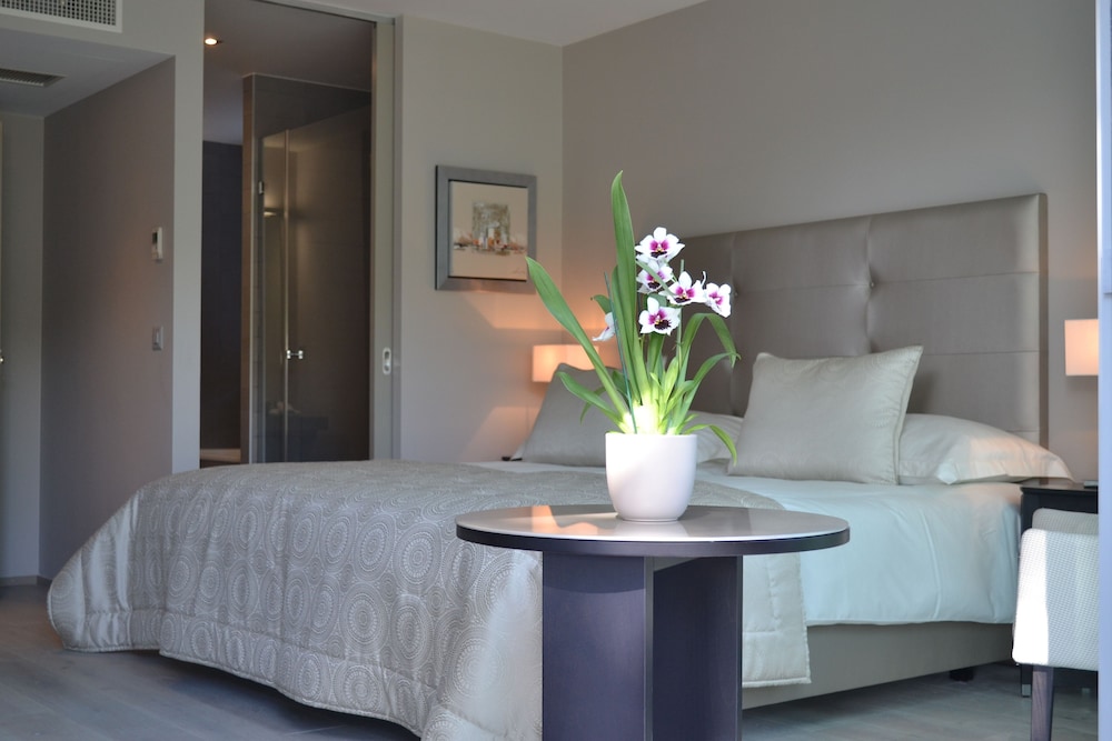 Hostellerie Le Petit Manoir 46/54