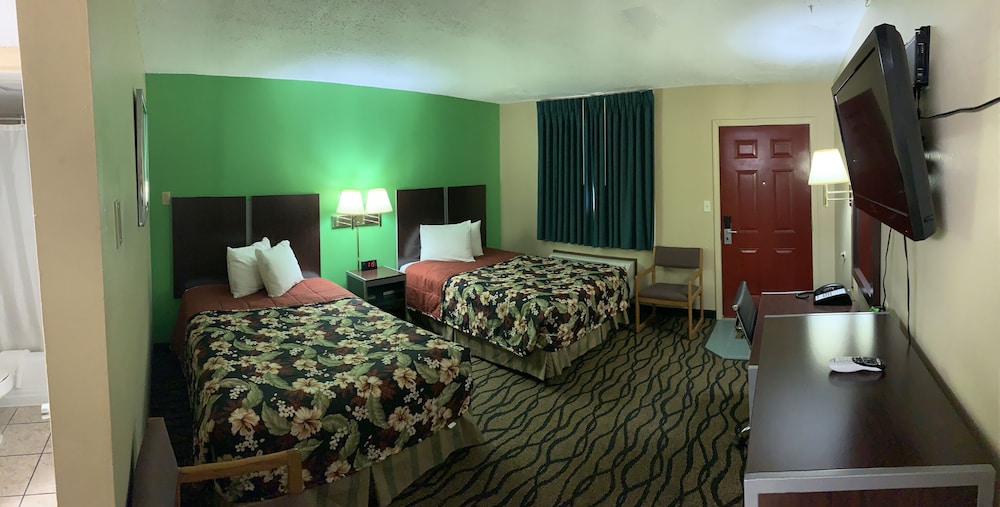 Thunderbird Inn 10/35