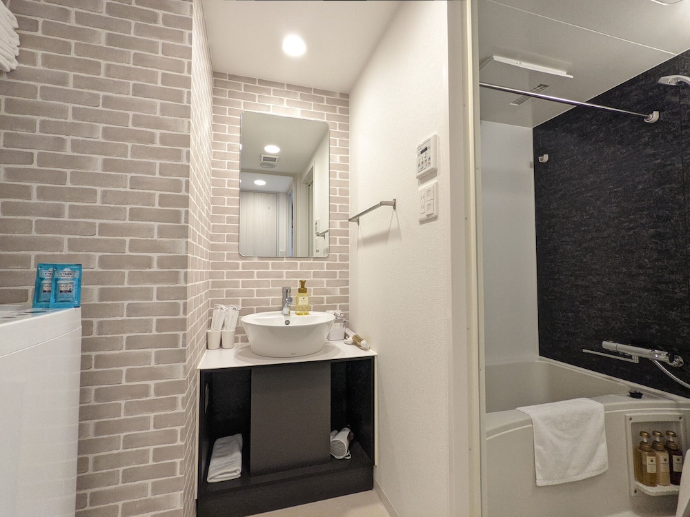 Eslead Hotel Namba Daikokucho 47/50