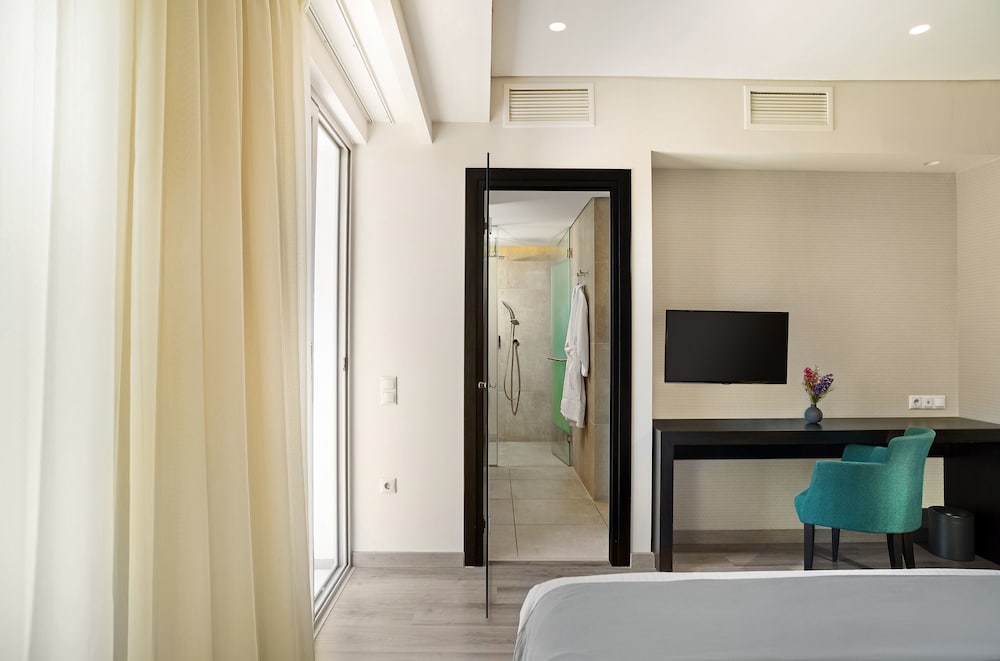 Lozenge Hotel 25/63