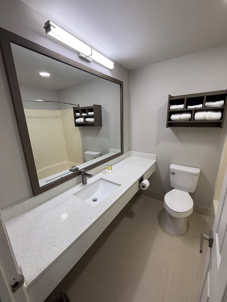Travelodge by Wyndham Odessa 29/30