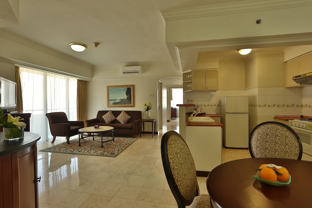 Aryaduta Suites Semanggi 20/37