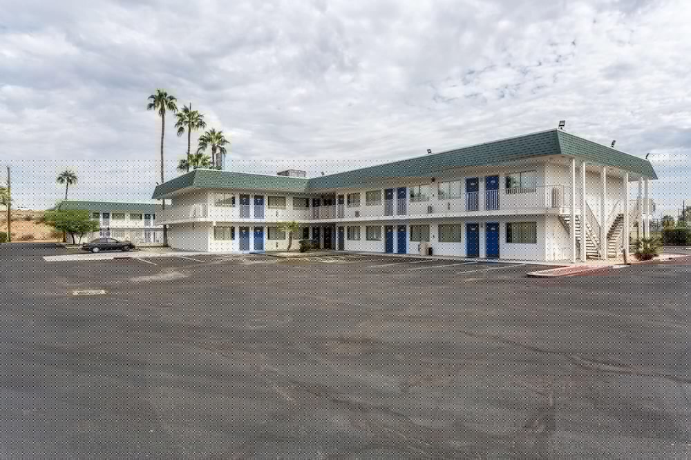 Motel6 Blythe, CA 14/65