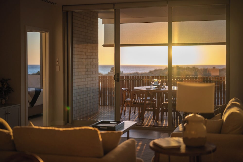 Sea Dunes Luxury Apartments 45/65