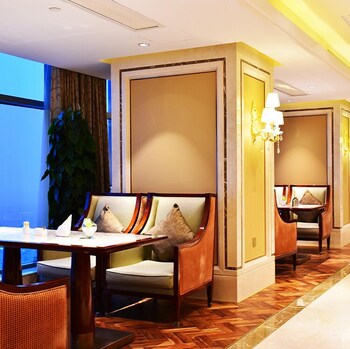 Dongwu New Century Grand Hotel Huzhou 29/31