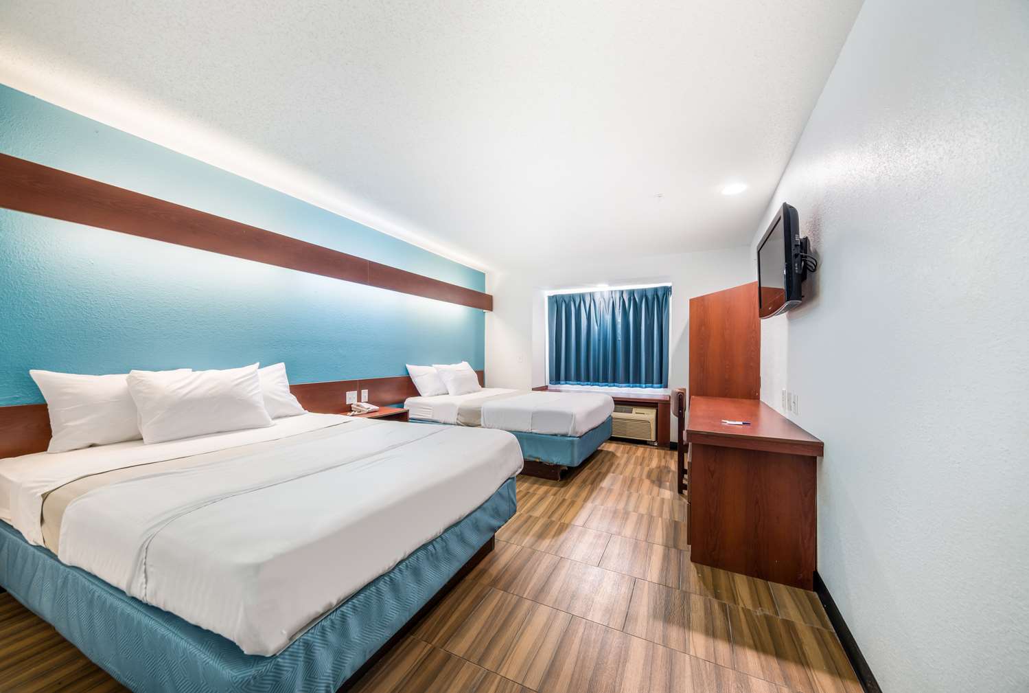 غرفة بسريرين كوين، Golden Isles Inn & Suites Brunswick South 3/7