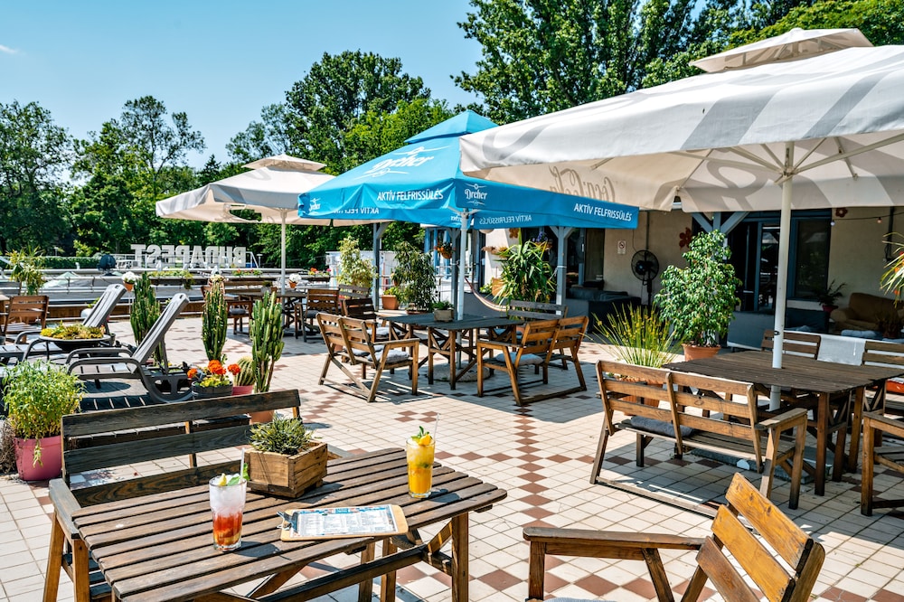 Island Hostel - Adults only 31/49