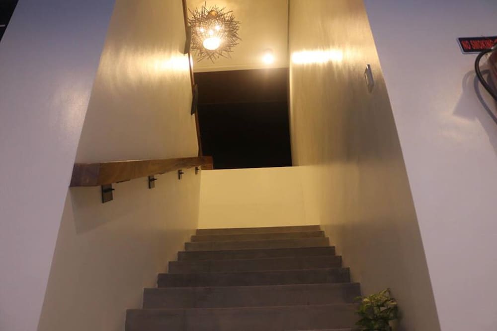 Acacia Garden Inn 6/66