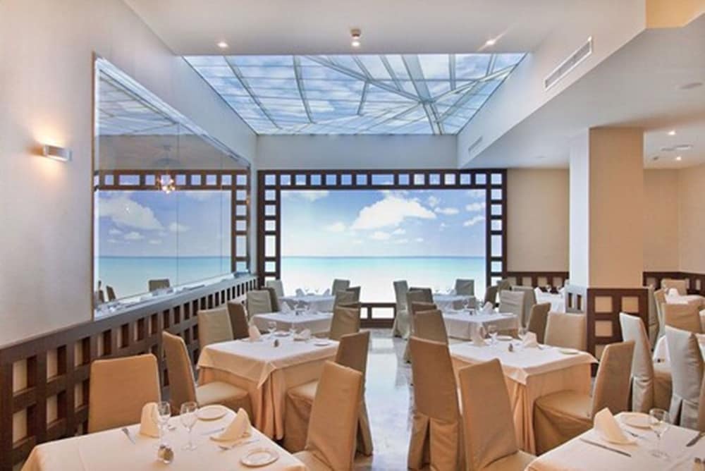 MS Amaragua Hotel & Convention Center 38/49