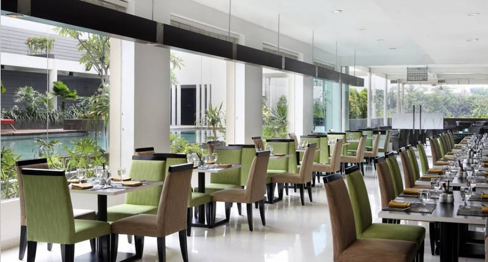 Hotel Santika Bogor 33/45