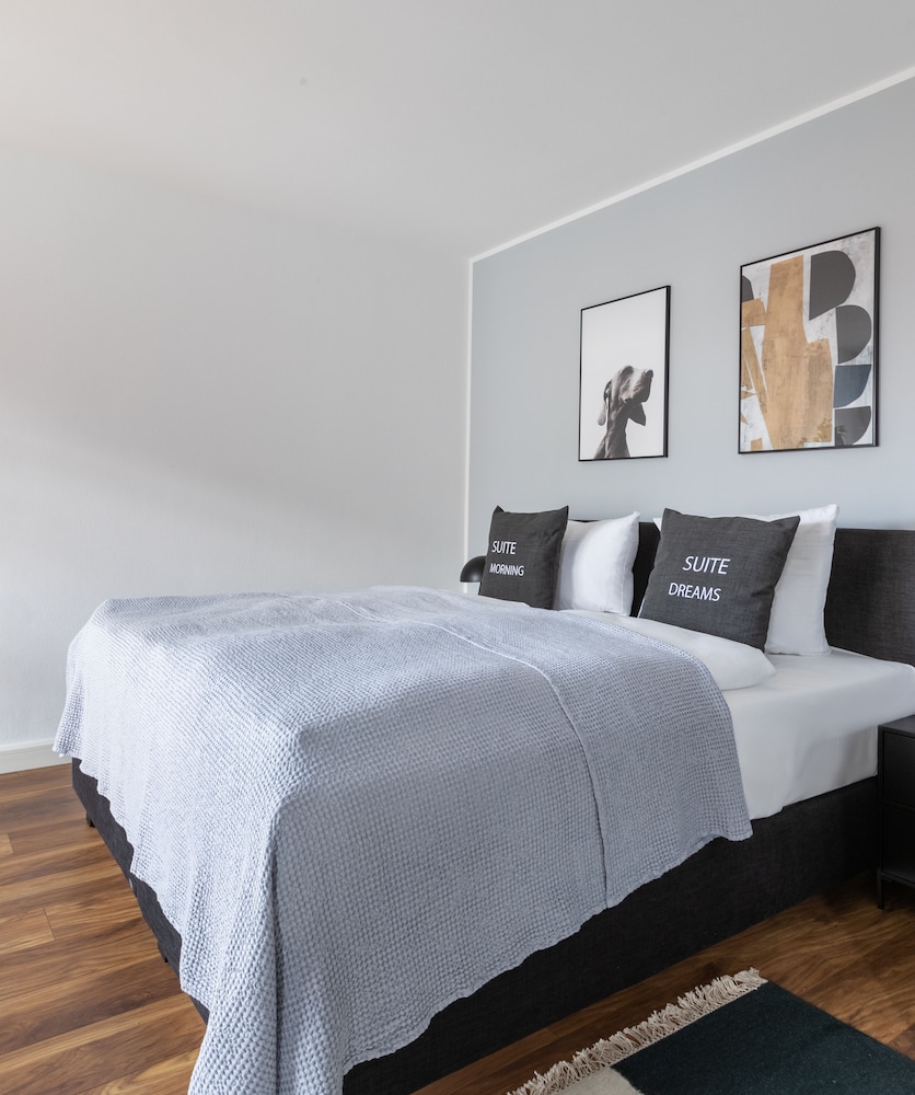 Flower's Boardinghouse Mitte 23/50