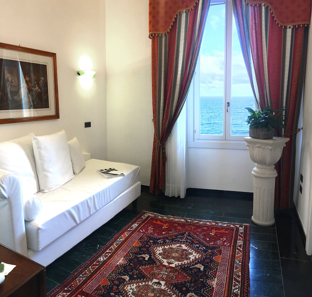 Villa Las Tronas 5/50