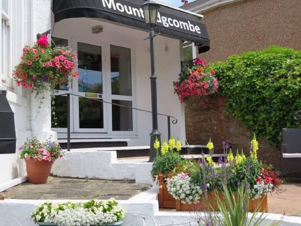 Mount Edgcombe Guest House 1/59