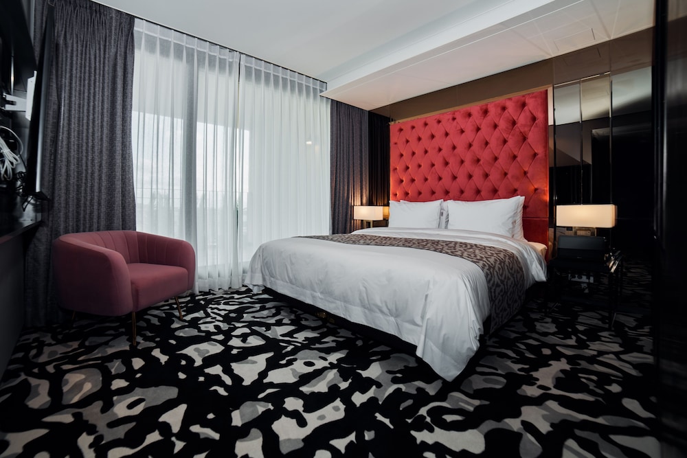 Best Louis Hamilton Hotel West Busan 9/38