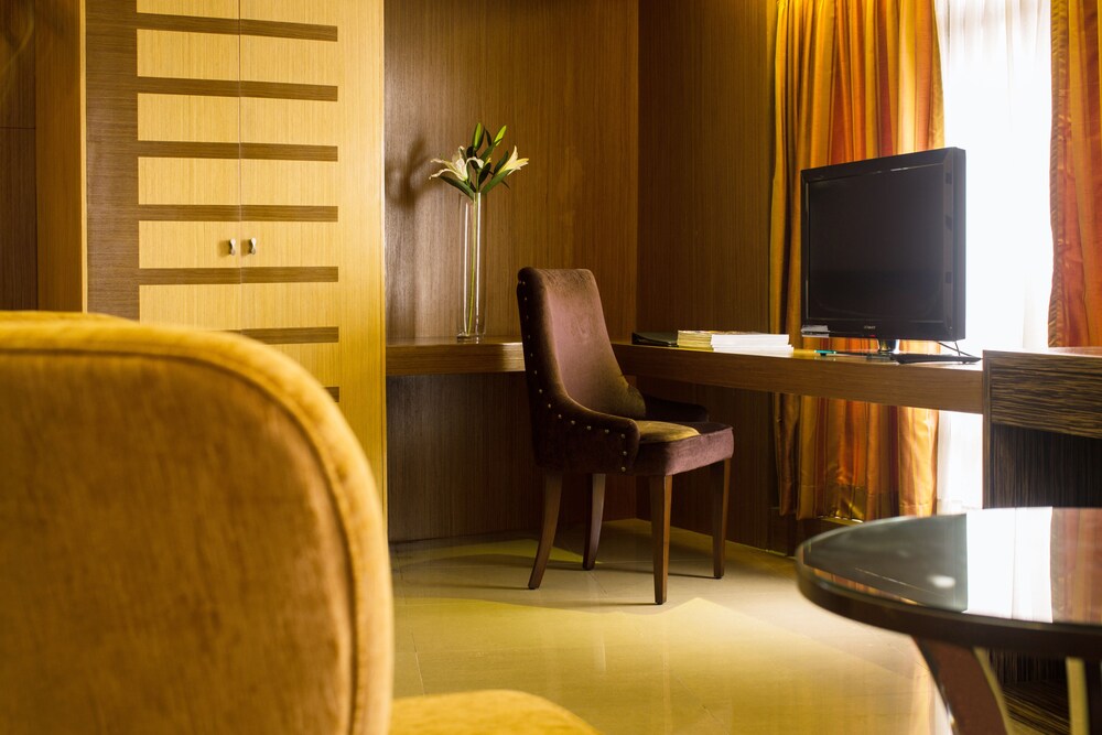 TORRE VENEZIA HOTEL 39/50