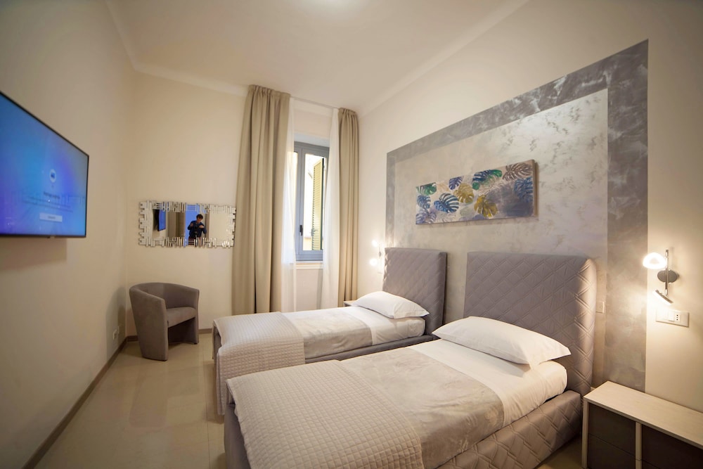 Cadorna House 17/50